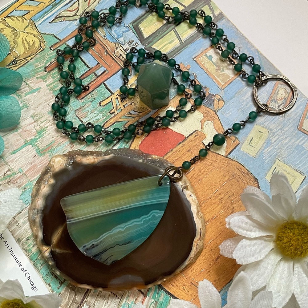 Vintage Green Agate long Pendant beaded Necklace